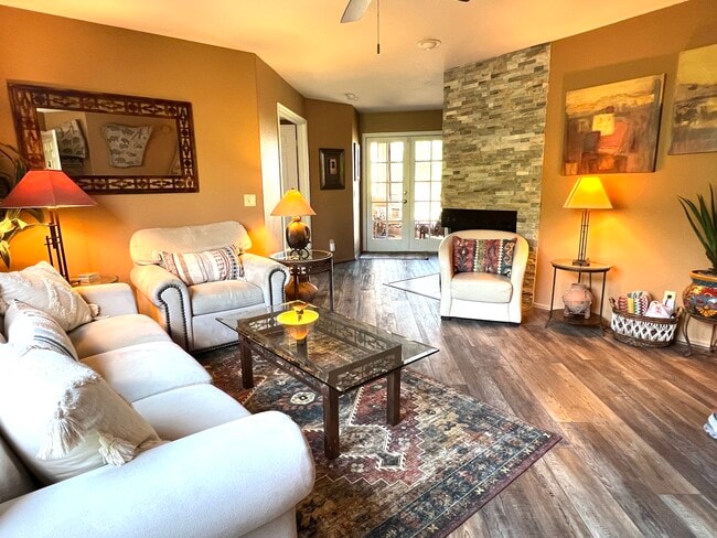 Photo - 6655 N Canyon Crest Dr Apartment