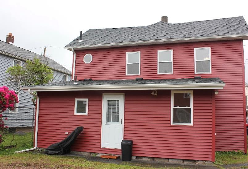 Primary Photo - 13 Bruce St