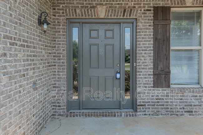 Building Photo - 1020 Washington Dr