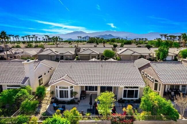 Building Photo - 78618 Dancing Waters Rd