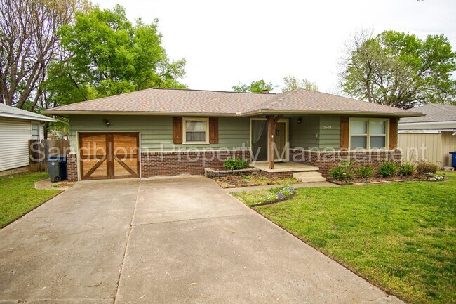 Building Photo - For Lease | Midtown Tulsa | Available Now!