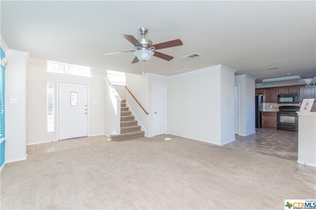 Foto del edificio - 4701 Green Meadow St
