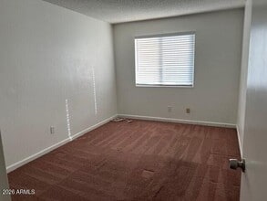 Building Photo - 6627 N 27th Ave