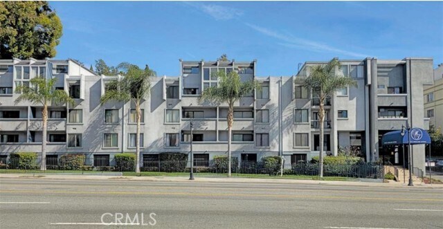 Building Photo - 1940 Highland Ave