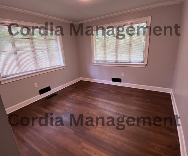 Building Photo - 2 Bedroom For Rent in Decatur - Gorgeous H...