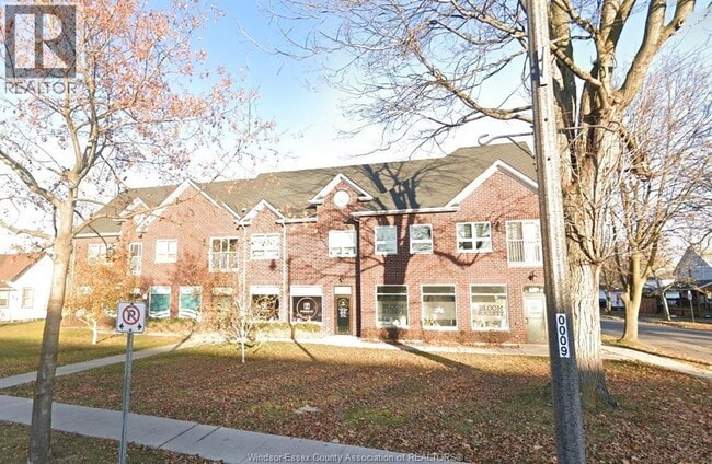 Building Photo - 111 Sandwich St S