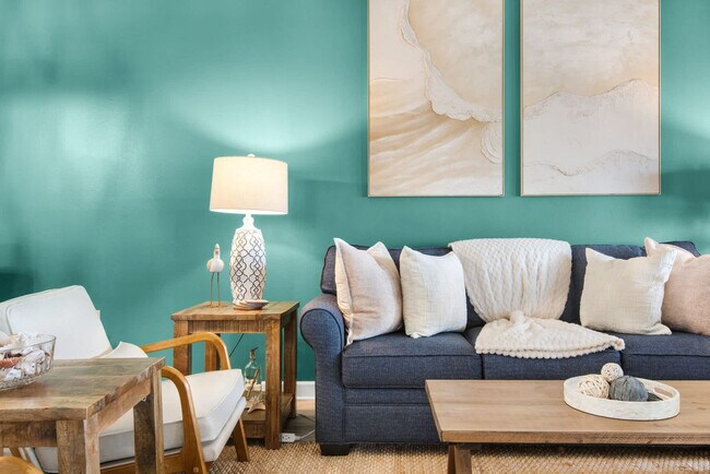 Building Photo - 3795 Scenic Hwy 98