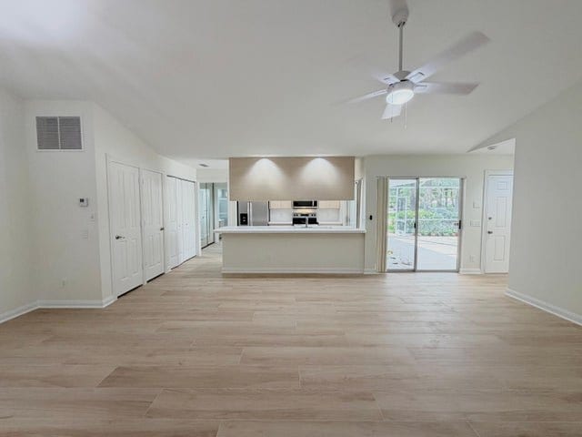Foto del edificio - 6104 Red Oak Ct