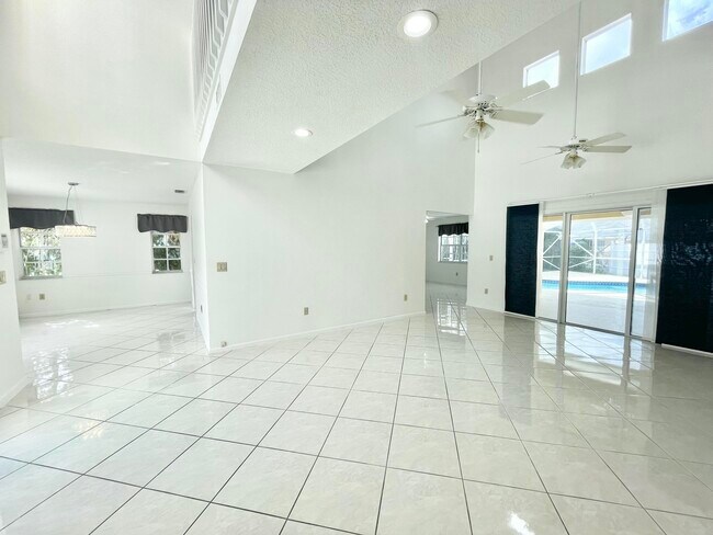 Foto del edificio - 10579 Pebble Cove Ln