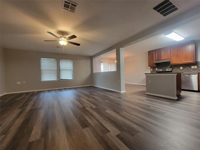 Building Photo - 6713 Derby Downs Dr