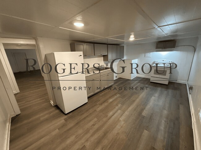 Foto del edificio - 831 N Garnett St