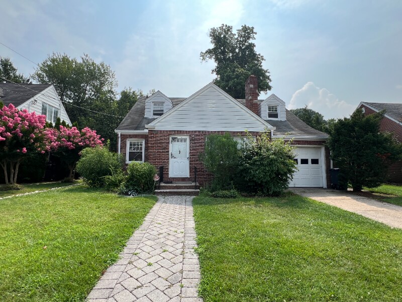 Foto principal - 7 Glenwood Ave