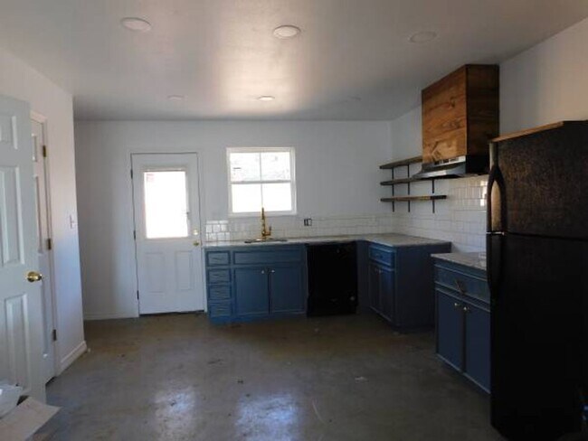 Foto del edificio - 629-701 Poplar Street