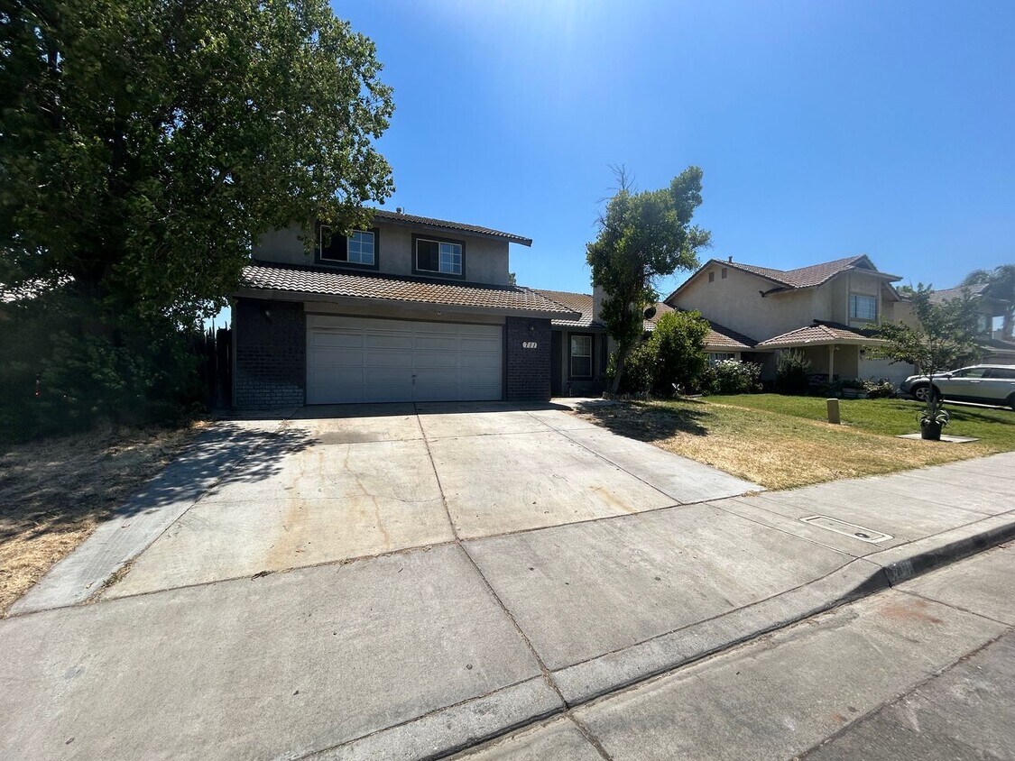 Foto del edificio - 711 Driftwood Ave