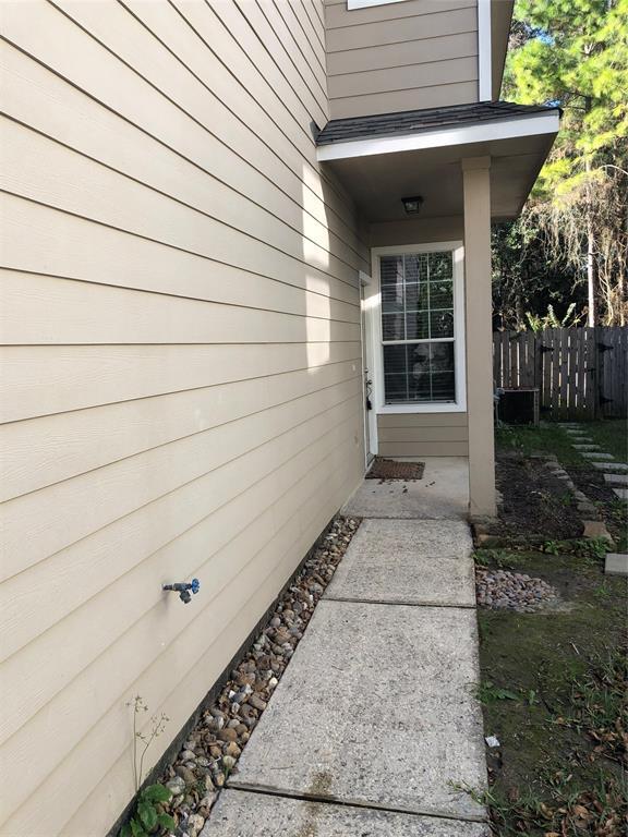 Building Photo - 47 Ledgestone Pl