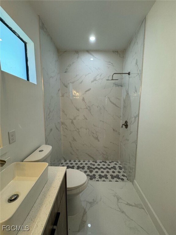 Building Photo - 306 NW 27th Ave