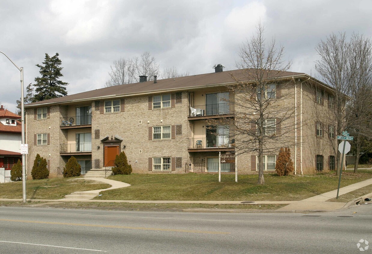 Foto del edificio - Oakfield North Apartments