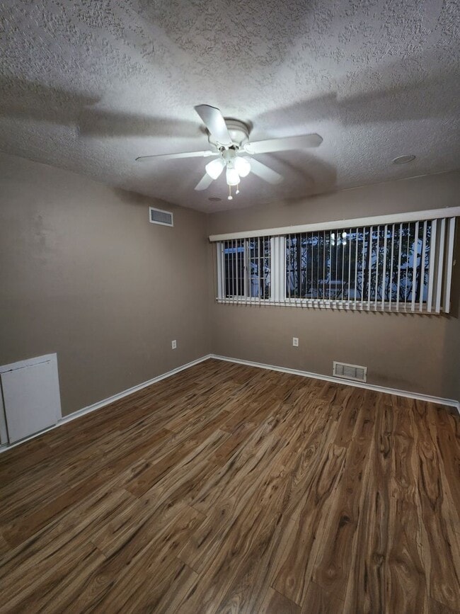 Building Photo - GREAT HOME