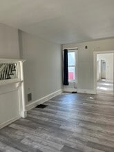 Building Photo - 1034 N 12th St