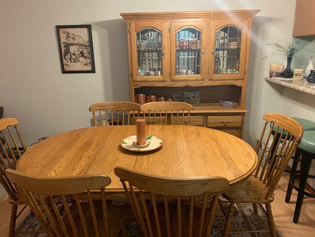 dining room - 1213 W Swallow Rd