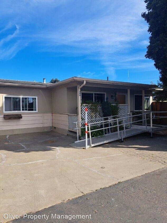 Primary Photo - 3 br, 1 bath House - 596 Green Valley Rd