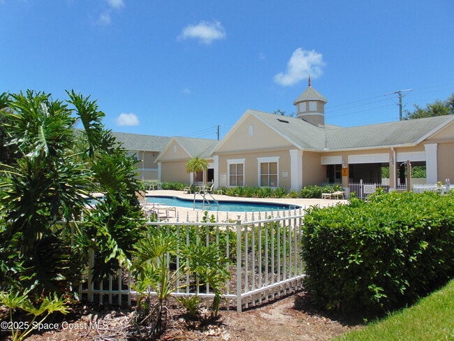 Foto del edificio - 3975 Almeida Court