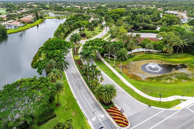Foto del edificio - 7690 Hummingbird Ct