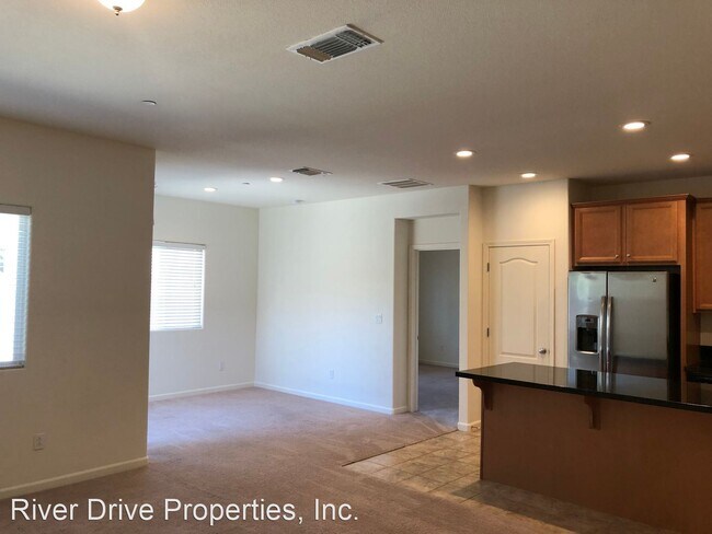 Building Photo - 4 br, 2 bath House - 559 Tolman Way