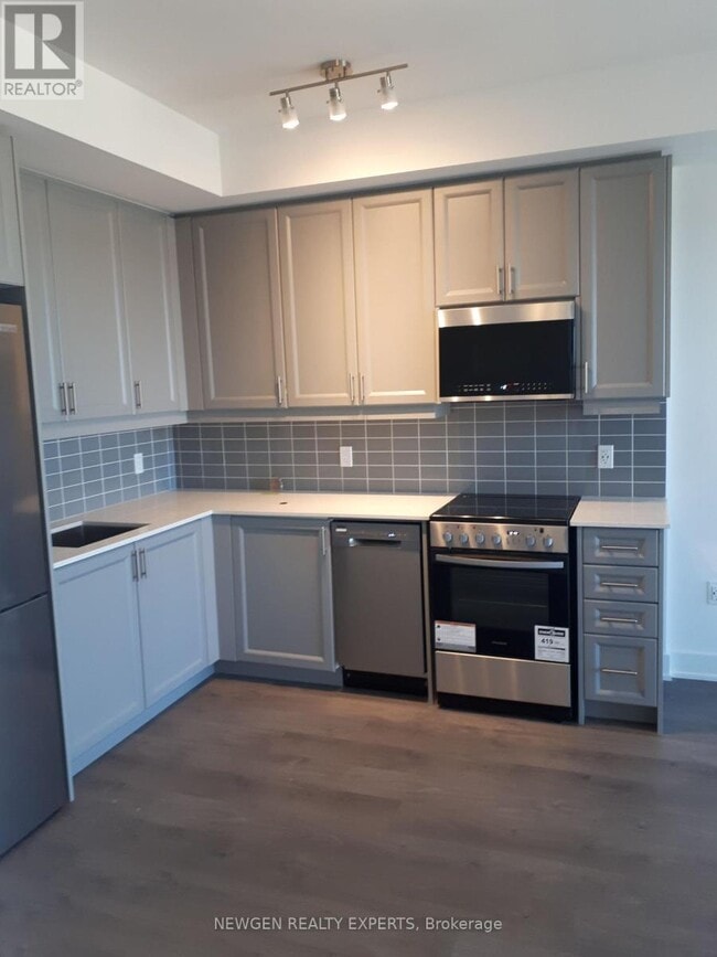 Photo du bâtiment - 2343 Khalsa Gate