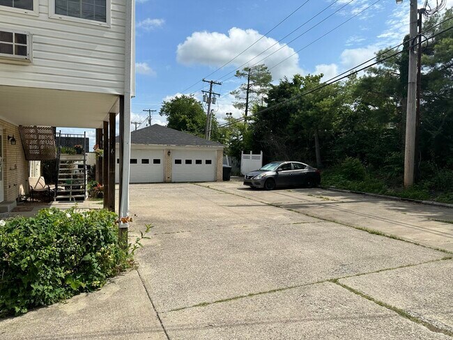 Building Photo - 415 Ridgewood Ln