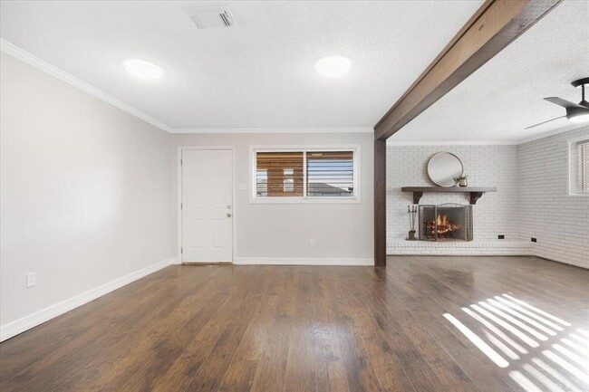 Building Photo - 3002 Danforth Memorial Dr