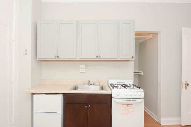 Foto del edificio - 3836 N Fremont St