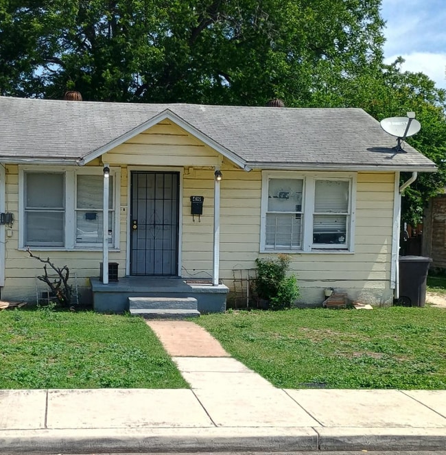 Building Photo - 419 Gulf St