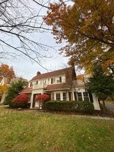 Building Photo - 2975 Claremont Rd
