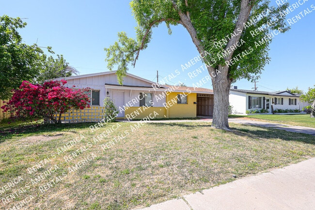 Building Photo - 335 E Papago Dr