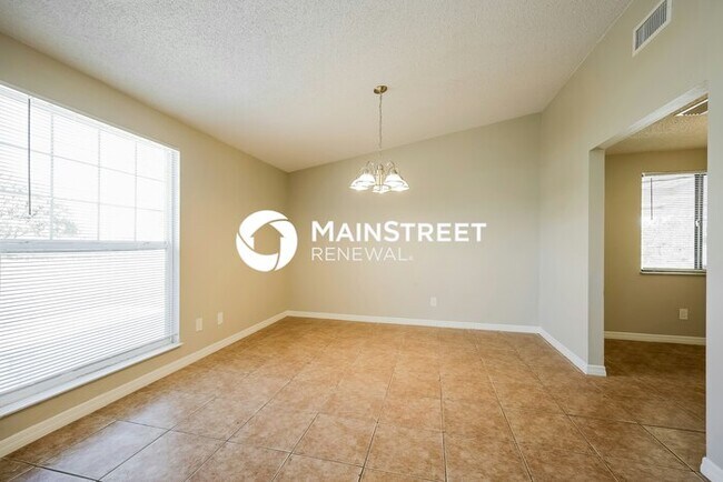 Foto del edificio - 3 Bedroom Pet-Friendly Home in Lehigh Acre...