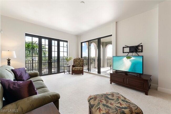 Foto del edificio - 8000 Via Sardinia St