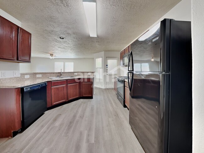 Foto del edificio - 3406 Maris Way