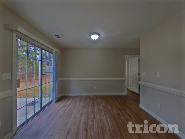 Building Photo - 337 Winding Canyon Dr