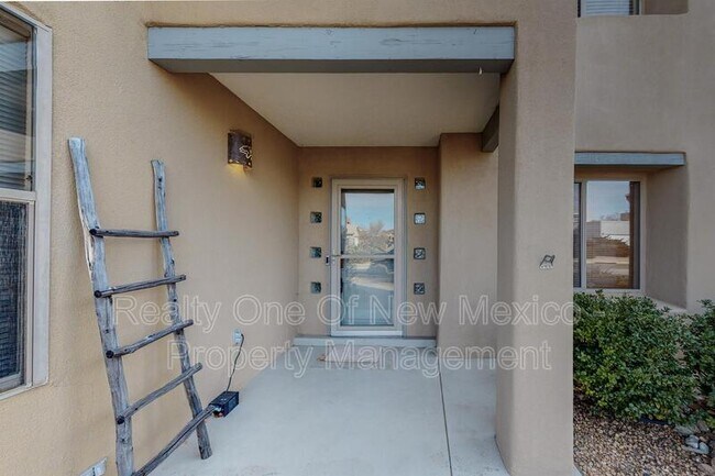 Foto del edificio - 4404 Red Tail Ct NW