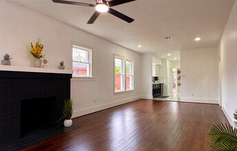 Building Photo - 1569 Elliott St