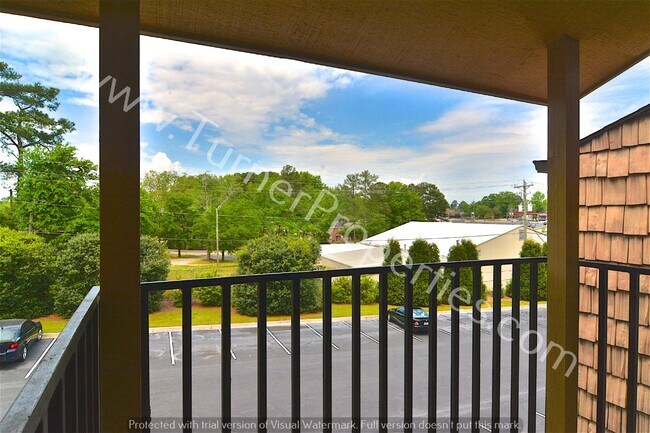 Foto del edificio - 1022 Old Manor Rd, Columbia, SC 29210
