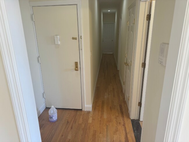 Foto del edificio - 30-32 N Terrace Ave