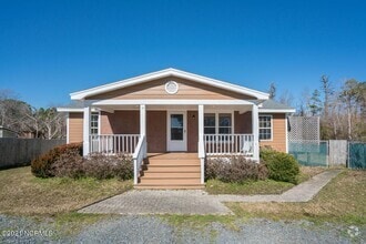 Building Photo - 4710 Blue Water St SE