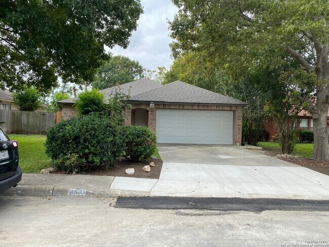 Foto del edificio - 3510 Mistic Grove