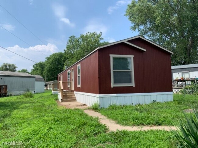Building Photo - 1116 NW Starlight Cir
