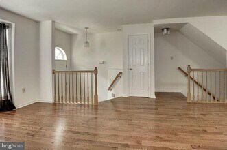 Building Photo - 13122 Kidwell Field Rd