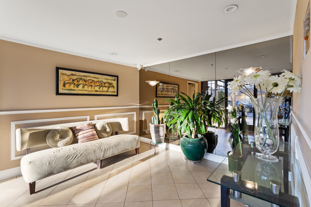 Hughes Towers Apartments Apartments in Los Angeles, CA Westside Rentals