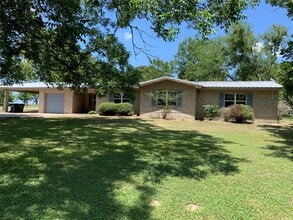 Building Photo - 340 Westwood Ln