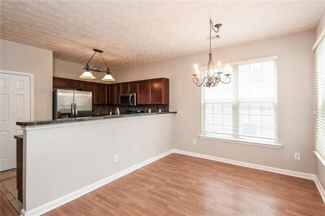 Foto del edificio - 4049 Hill Station Ct